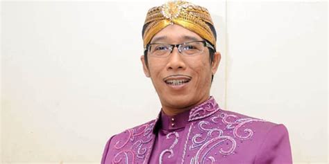 Seperti yang sudah disebutkan sebelumnya, nama wendy cagur dikenal setelah tergabung ke dalam grup band bernama the cagur ban pada tahun 1997. Biodata Foto Pemain OVJ Sahur Lagi Trans7 Biodata, Foto ...