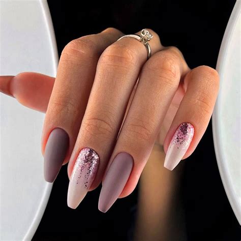 30 Mauve Color Nail Art Ideas To Look Flawless To The Fingertips Mauve Nails Stylish Nails