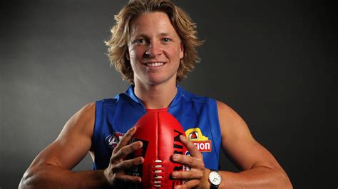 Cody weightman is an australian rules footballer who plays for the western bulldogs in the australian football league. Western Bulldogs: Jason Johannisen backs Cody Weightman for Round 1 debut | Herald Sun