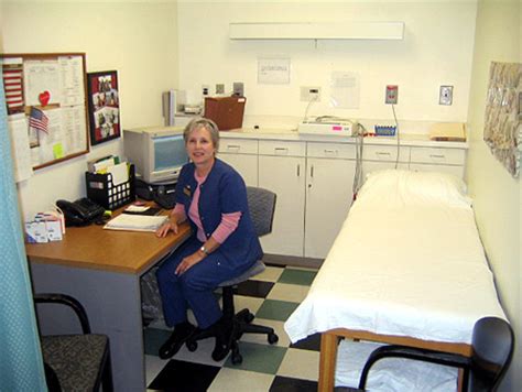 Pricing is based on number of bookings and number of chosen custom features, so start small and we grow with you. Jon Hyman, MD | Stop 1: Pre-Op Nurse