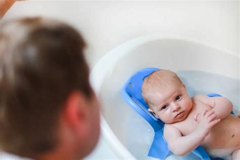 O Primeiro Banho Do Bebê Em Casa Abc Design — Equipamentos De