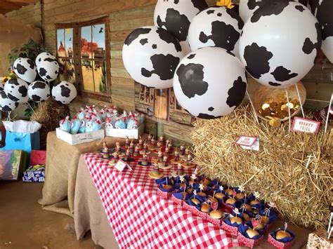 My favorite cowboy + cowgirl party ideas and elements from this fabulous joint birthday bash are: Cowboy Party Supplies