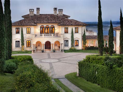 The 17 Best Italian Villa Style Homes Home Building Plans