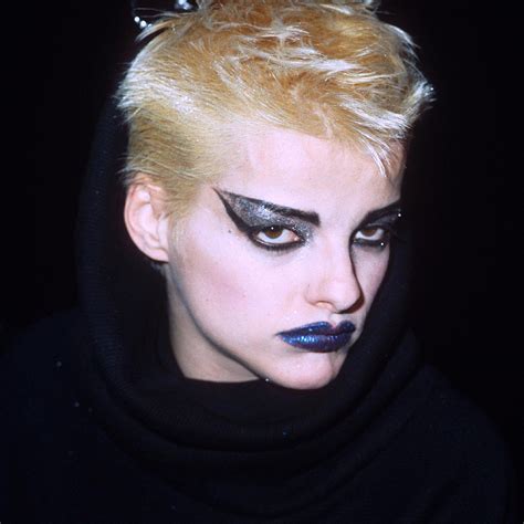 Let’s Talk About Those Glittering Punk Cat Eyes On The Anthony Vaccarello Runway Punk Makeup