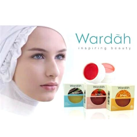 Memberikan efek glossy pada bibir. Wardah Lip Balm Bibir 3 Warna / Lipbalm / Pelembab bibir ...