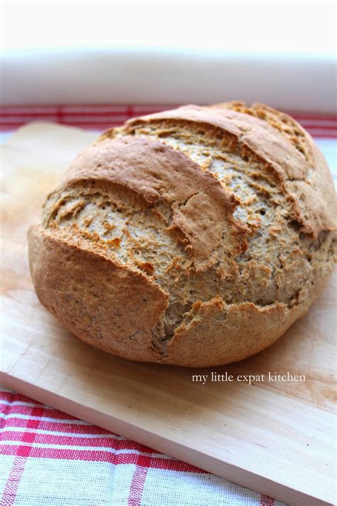 Bread with barley flourle ricette di micol. My Little Expat Kitchen: Greek barley bread