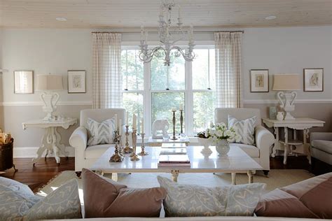 10 Tips For Styling Large Living Rooms And Other Awkward