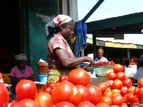 Woman Trader In Accras Makola Market Ghana A Photo On Flickriver