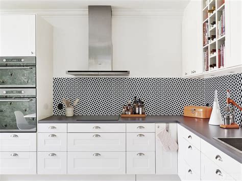 Modern Kitchen Backsplash Triangular Porcelain Mosaic Tile