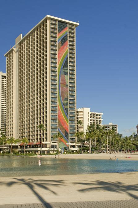 Oahu Hilton Garden Inn Waikiki Beach Hotel Review 121 About Beach