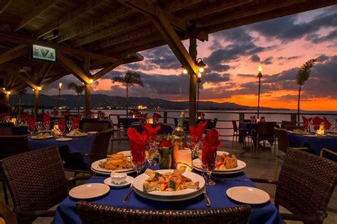 Pier One Seafood Restaurant Bar And Night Life Montego Bay Latty Tours