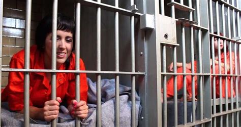 في اليوم العالمي لحقوق الإنسان حقائق صادمة عن سجون النساء التحرير