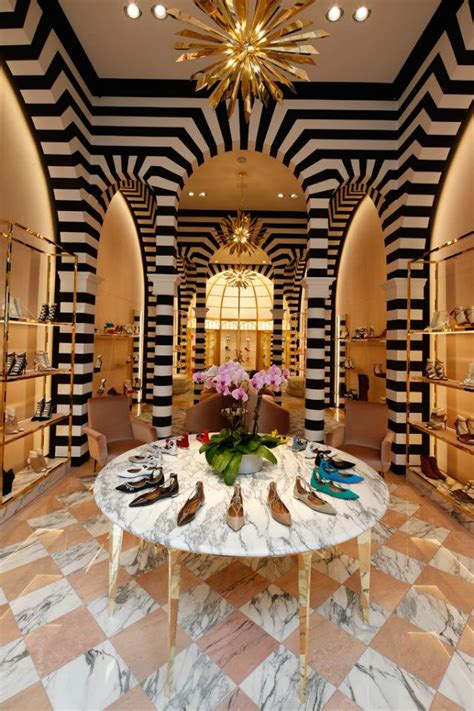 The best way to store shoes depends on whether you want to store them long or short term. Shoe Paradise* Ryan Korban Creates an amazing Madison ...