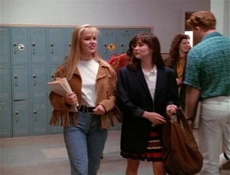 Why Beverly Hills 90210 Is The Epitome Of Fashion Fashion Today Beverly Hills 90210 Today