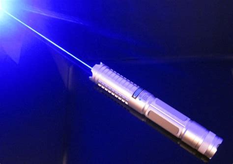 Compact Powerful 1500mw Blue Laser Pointer High Power Burning Laser