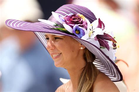 Flowers Decorated This Hat At The 2012 Derby Why Do Women Wear Hats