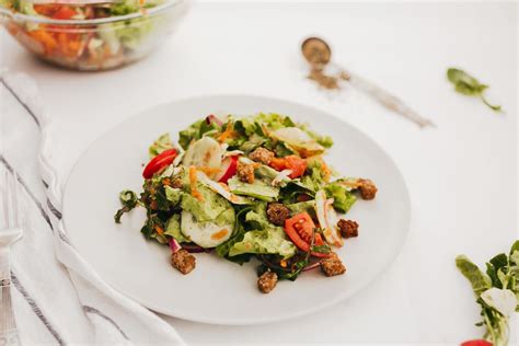 Basic Tossed Salad With Homemade Croutons And Dressing