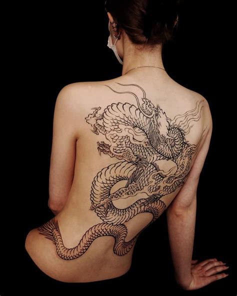 30 верхняя нижняя полная идей татуировки на спине для женщин много цветочных дизайнов