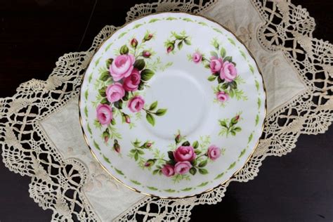 Royal Albert Flower Of The Month June Roses The Teacup Attic