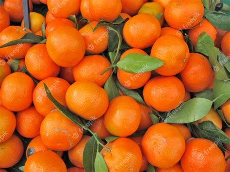 Premium Photo Clementine Orange On A Market In France