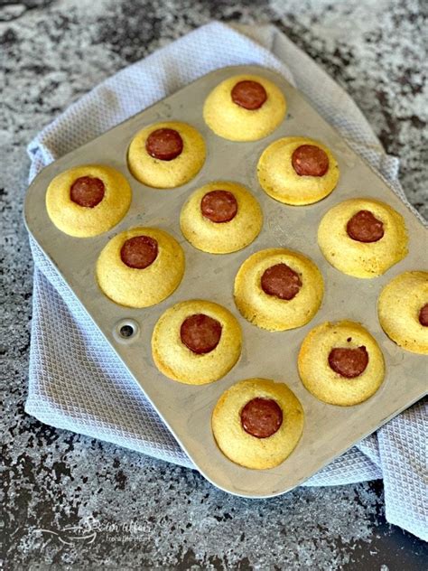 This is the best vegan cornbread recipe because it creates a delicious, dense cornbread perfect for serving with stews and chili. Corn Dog Mini Muffins | Recipe in 2020 | Sweet cornbread ...