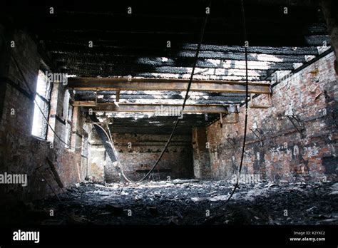 Fire Damaged Building Structural Unsafe Stock Photo Alamy