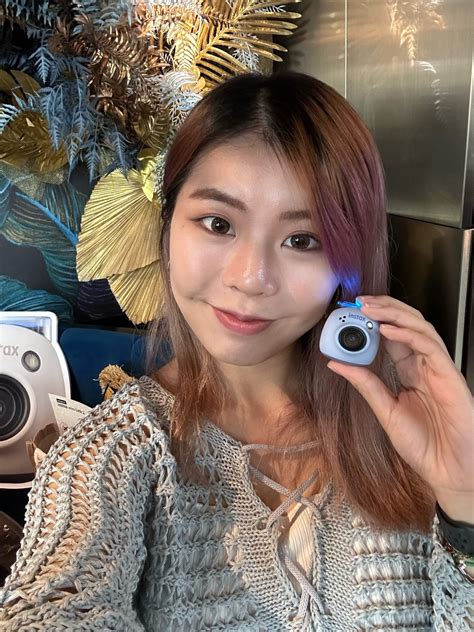 [大勢所趨]FUJIFILM出咗部純數碼超迷你即影即冇相機 | LIHKG 討論區