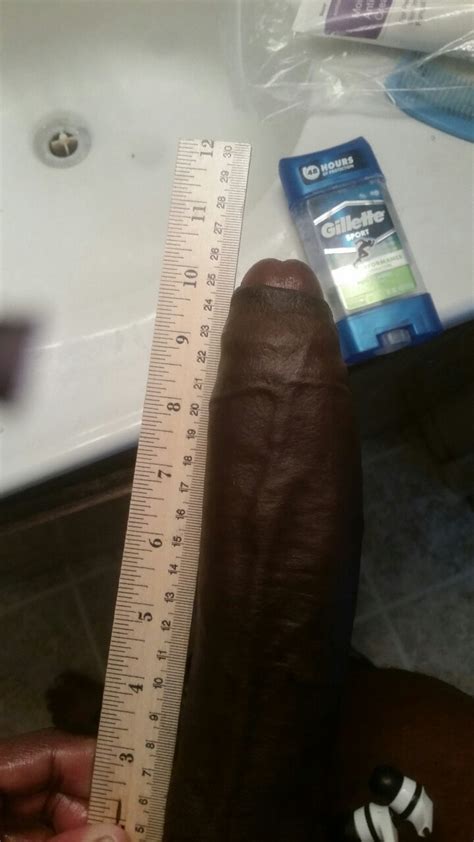 I Dont Believe 12 13 Inch Penis And Thick Exist
