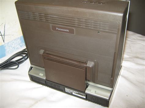 Panasonic Tr 4060p Bisider Tvfm Am Radioclock Digital Folding Oct 1982 Ebay