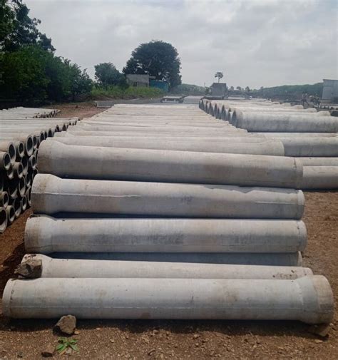 Round 8inch Rcc Pipe Thickness 20 Mm Size 3 M At Rs 200meter In