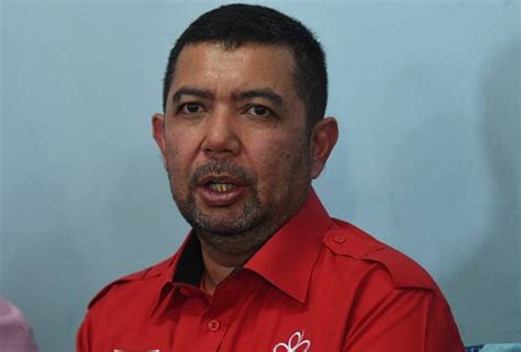 Jawatan ini dianggap sebagai pemimpin badan ini serta pangkat diplomatik yang tertinggi di dunia. Setiausaha Agung Bersatu: Tun Mahathir bantah pemecatan ...