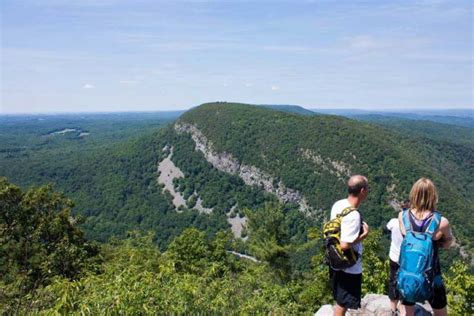 Hiking Appalachian Mountain Club Delaware Valley Chapter