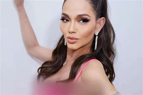 Konser Di Surabaya Dengan Penampilan Sexy Bunda Corla Emosi Gegara Mua Karena Hal Ini Urban