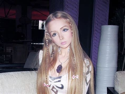 ネット騒然！ロシアに現れた ”人形のような美女” の恥ずかしい画像が流出 ポッカキット