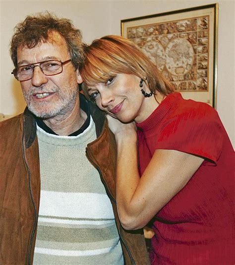 She is known for her work on privát kopó (1993), vademberek (2001) and a. Végrehajtás Xantus Barbaráék cége ellen - Blikk.hu