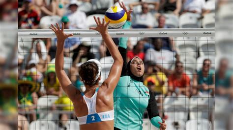 Rio 2016 This Image Of An Egyptian Beach Volleyball Player Wearing Hijab Has Gone Viral