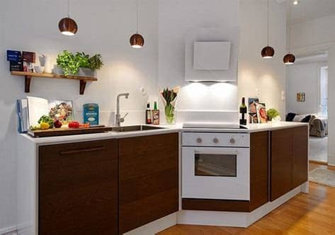 La cocina es un lugar muy particular de la casa, un sitio de uso permanente y de cortinas sencillas y sofisticadas, fáciles de hacer, prácticas y de muy buen gusto. Fotos de Decoración de Cocinas Sencillas