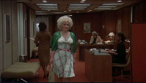 9 To 5 Movie Dolly Parton 9 To 5 Dolly Parton Famous Musicians Style