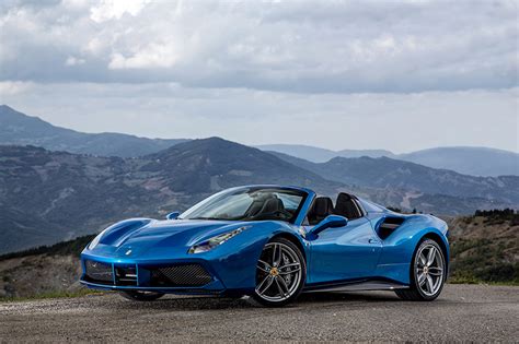 There's a lot of pressure to be the best, especially within ferrari. Fondos de Pantalla 2015 Ferrari 488 Spider Metálico Cabriolé Azul Coches descargar imagenes