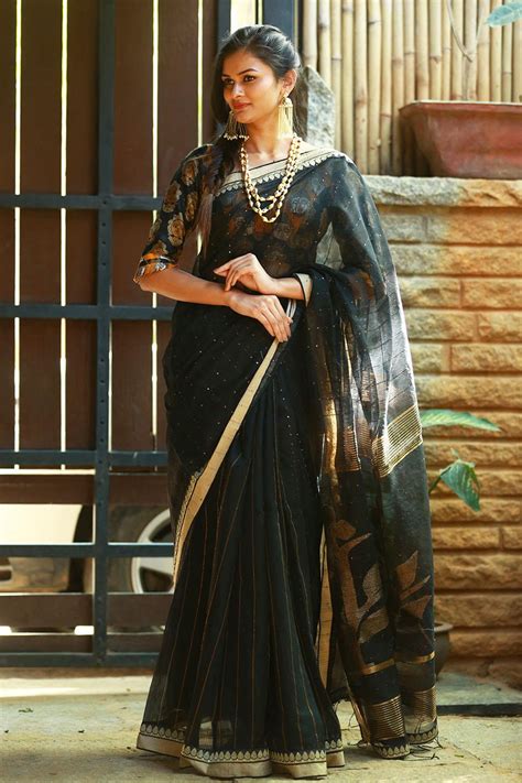 How To Look Awesome In Traditional Black Sarees
