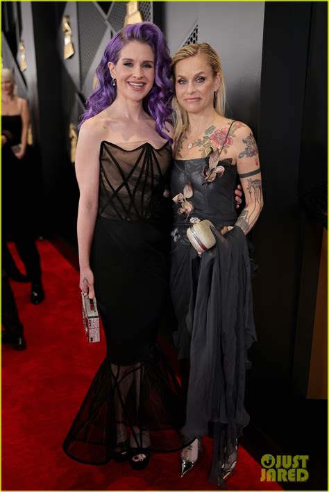 Kelly Osbourne And Partner Sid Wilson Make Their Red Carpet Debut At