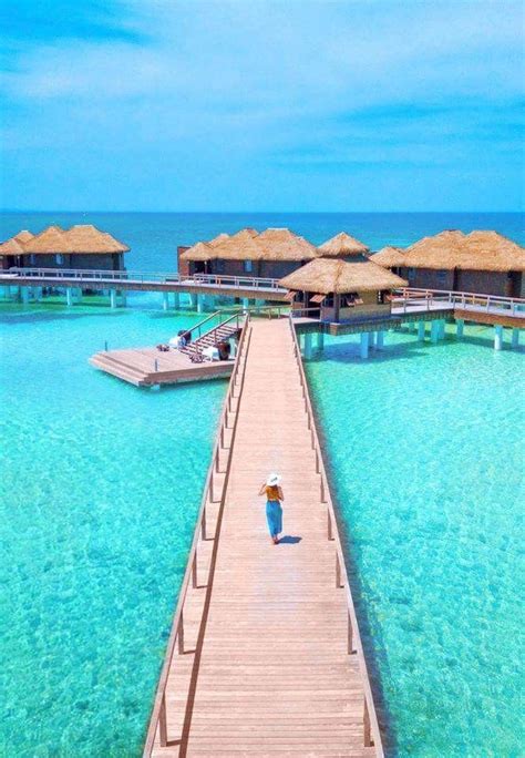 Overwater Bungalows In Montego Bay Jamaica At Sandals Royal Caribbean Resort Montego Bay