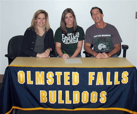 Olmsted Falls High School Senior Signs On The Dotted Line