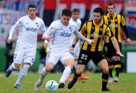 ¿a qué hora y en qué canal ver a cristiano ronaldo por la serie a? Peñarol le empató en la hora a Nacional: 2 a 2 en el ...