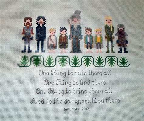 Gandalf (for fans of lord of the rings). Finished piece roundup | Geek cross stitch, Geeky cross ...