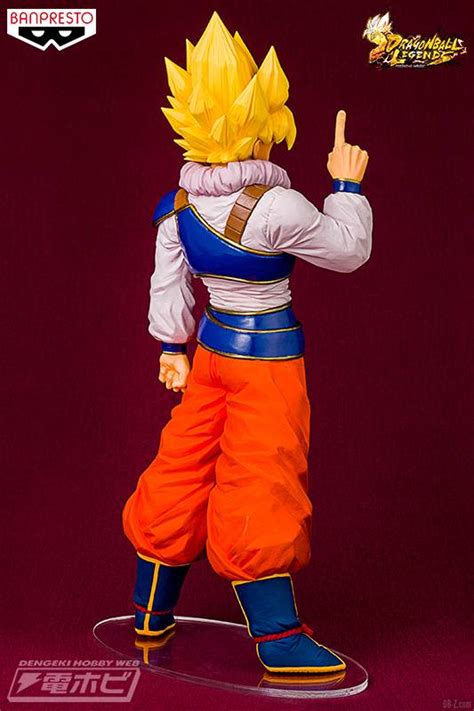 +10% to strike damage inflicted by allied tag: La figurine Son Goku 'Yardrat' de Dragon Ball Legends