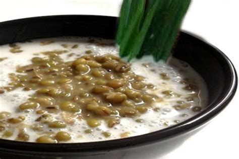 Melalui akun twitter @collegemenfess, warganet ini menceritakan pengalaman unik tatkala membuat sajian bubur kacang hijau. Resep bubur kacang hijau dan cara membuat bubur lembut ...