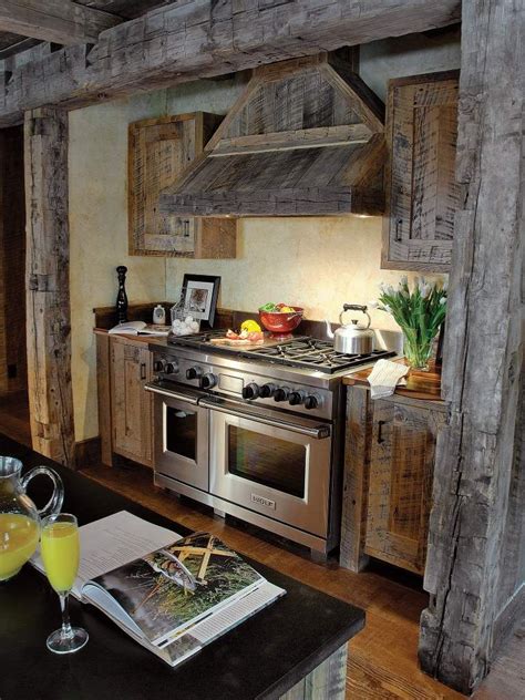Take your cooking style to the next level with these kitchen cabinets ideas, from hardware to layout inspiration. Love the rustic cabinets and great stove! | Rustic kitchen ...
