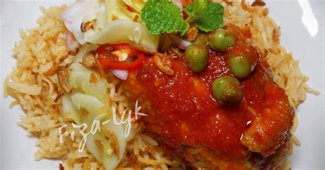 Resep nasi briyani ayam, hidangan kaya bumbu dan rempah. NASI TOMATO DAN AYAM MASAK MERAH | Fiza's Cooking
