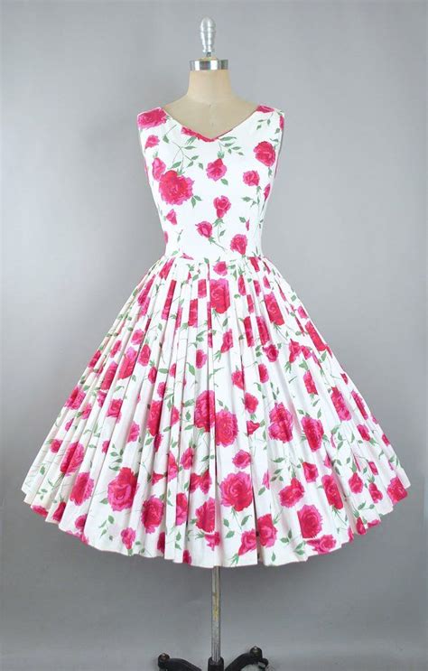 Vintage 50s Rose Print Dress 1950s Cotton Sundress Floral Long Stemmed Roses Floral Full
